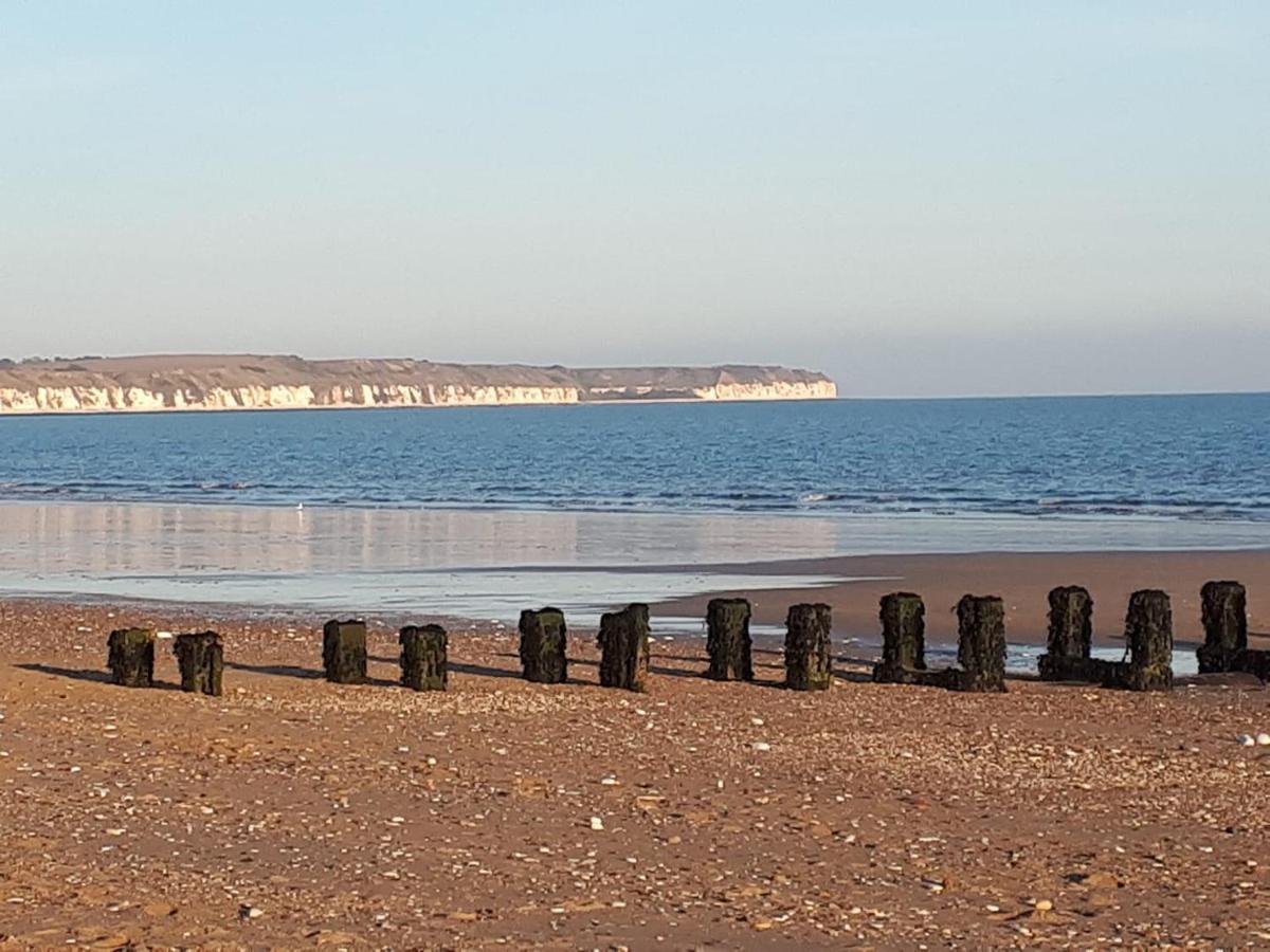 East Coast Apartments First Floor 2 Bed Apartment All Towels And Sheets Supplied Bridlington Kültér fotó